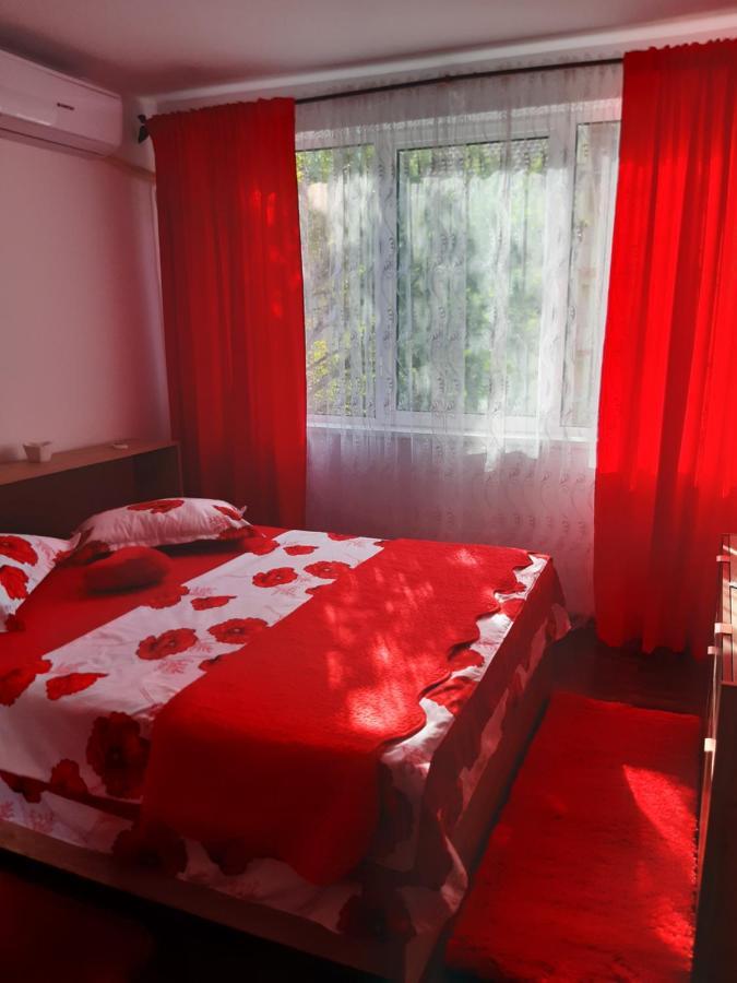 Apartament R&A Apartment Orsova Luaran gambar